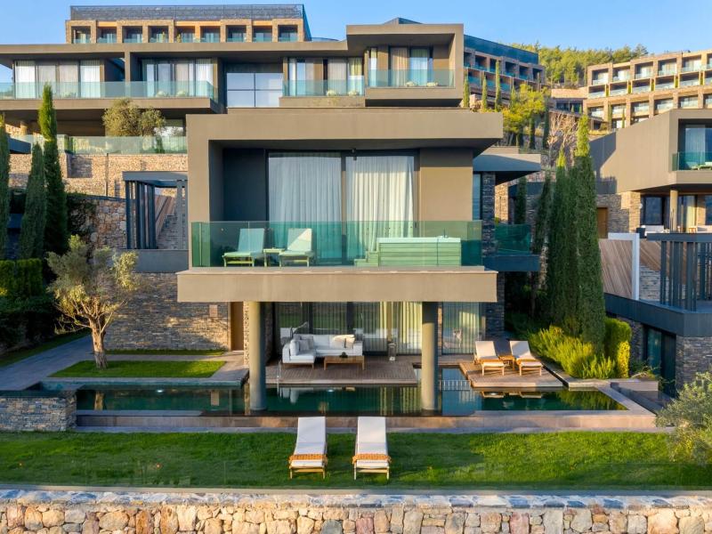 Lujo Art & Joy Hotel