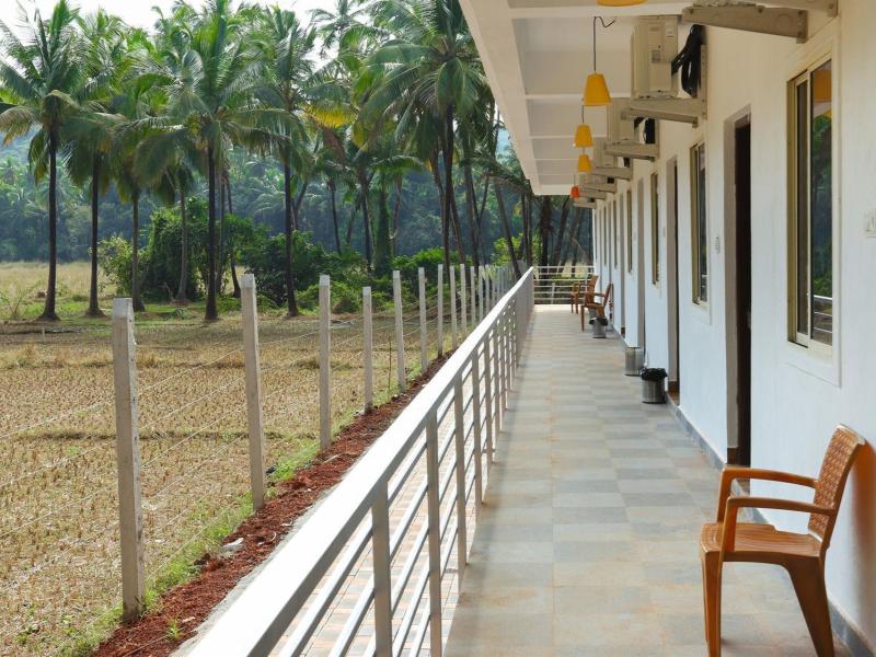 Arambol Paradise Village Resort