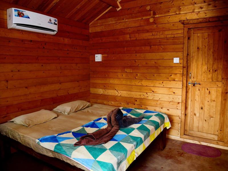 Arambol Paradise Village Resort