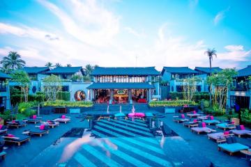 Отель Baba Beach Club Phuket Тайланд, пляж Натай, фото 1