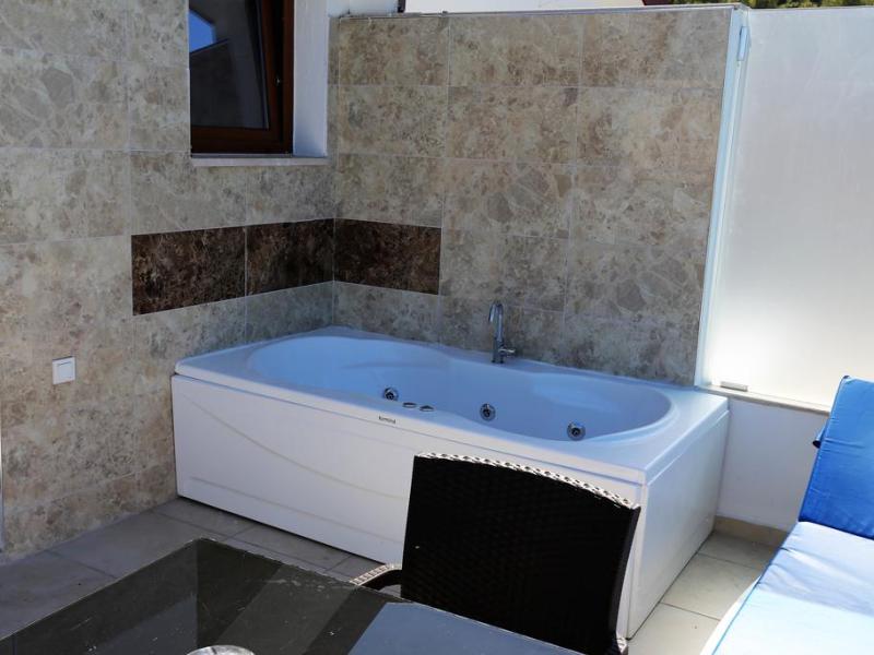 Cennet Life Otel