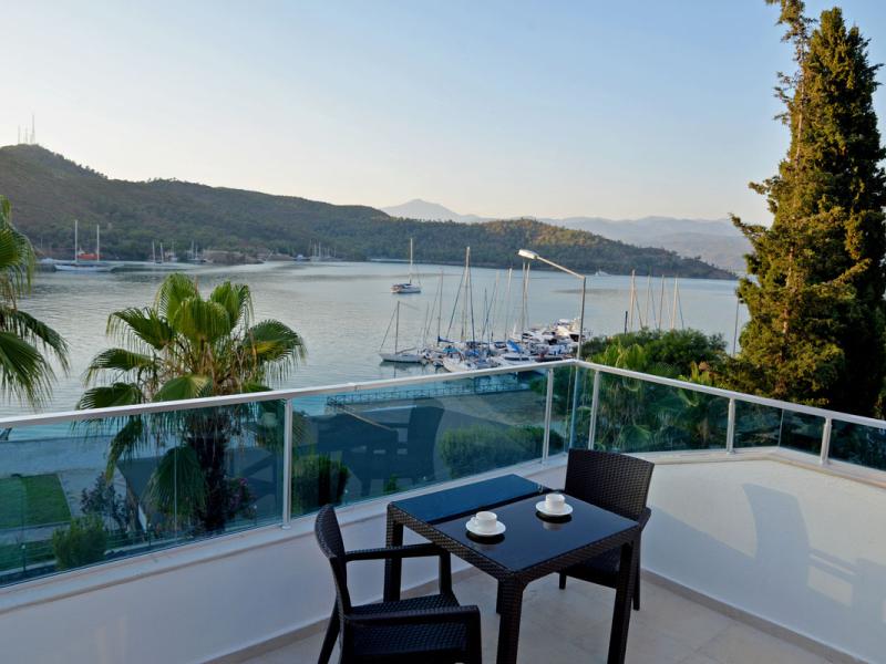 Cennet Life Otel