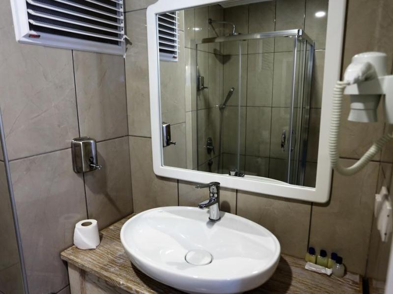 Cennet Life Otel