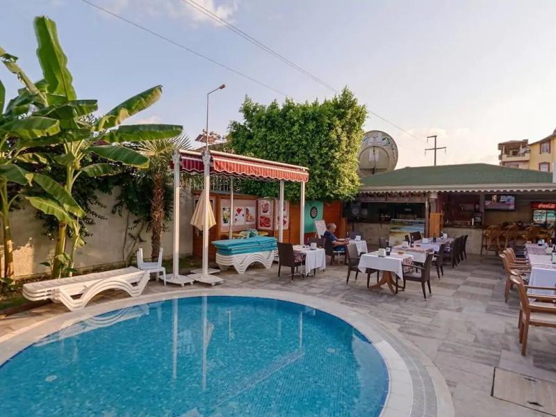 Akalia Suite Hotel & Spa