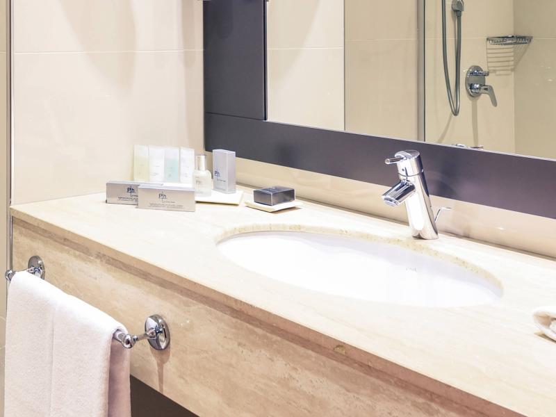 Movenpick Istanbul Bosphorus