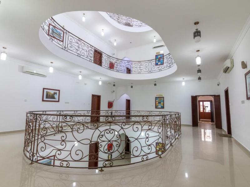 Al Ayjah Plaza Hotel