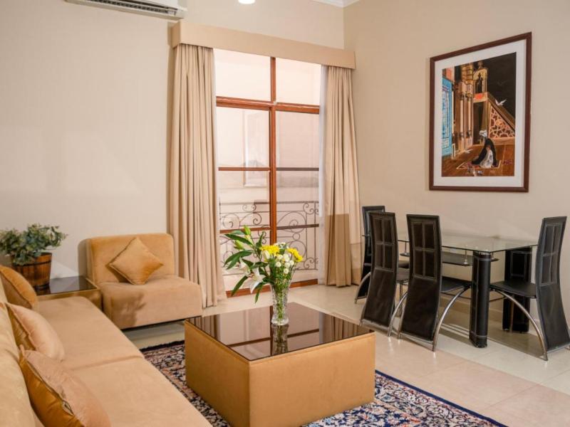 Al Ayjah Plaza Hotel