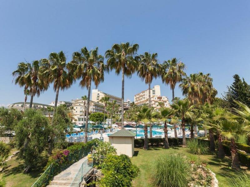 Iz Flower Side Beach