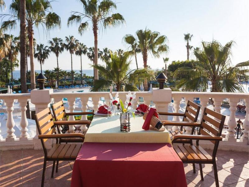 Iz Flower Side Beach