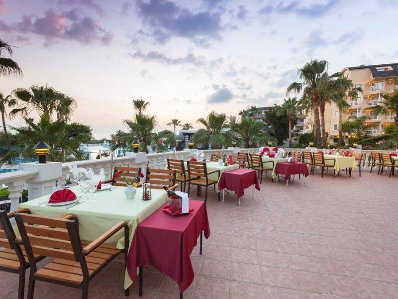 Iz Flower Side Beach