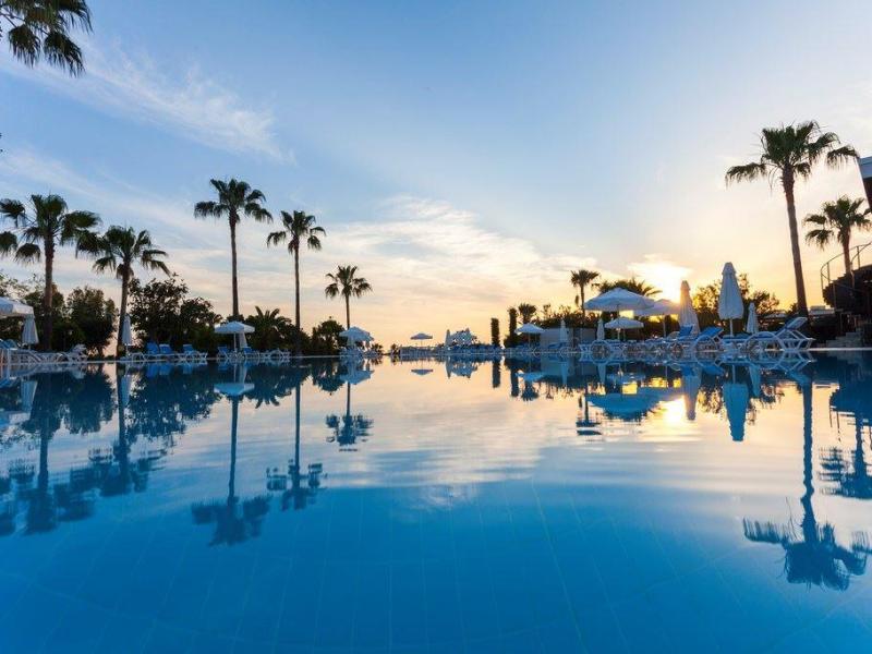 Iz Flower Side Beach