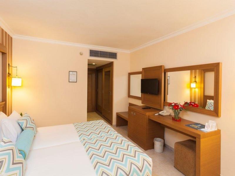 Iz Flower Side Beach