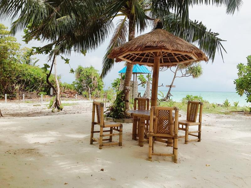 Nazaki Residences Beach Hotel