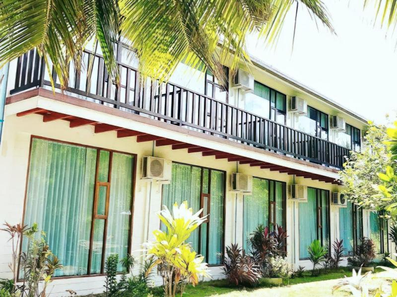Nazaki Residences Beach Hotel