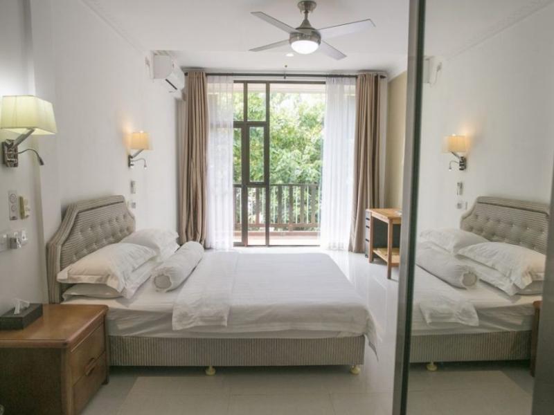 Nazaki Residences Beach Hotel