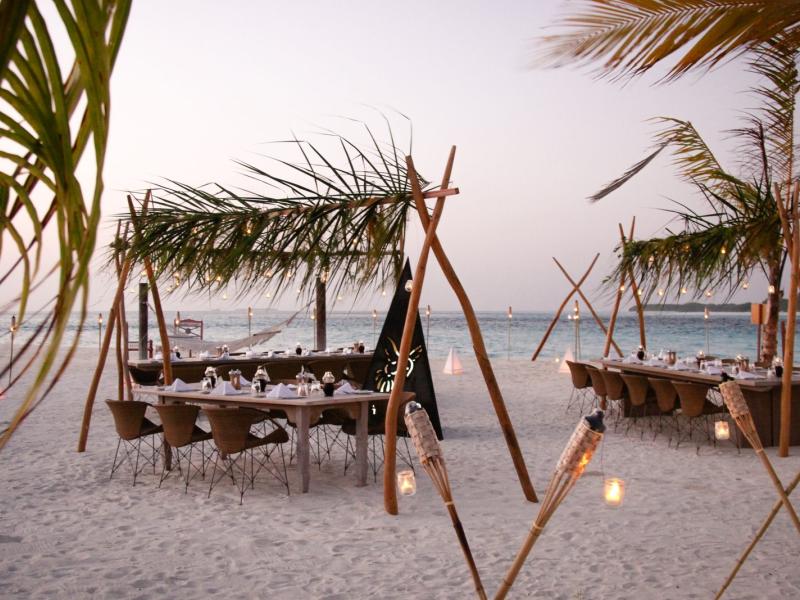 Nazaki Residences Beach Hotel