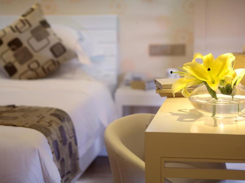 Care Hotel Coast Collection