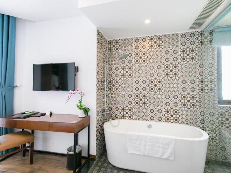 Ritzy Boutique Hotel Da Nang
