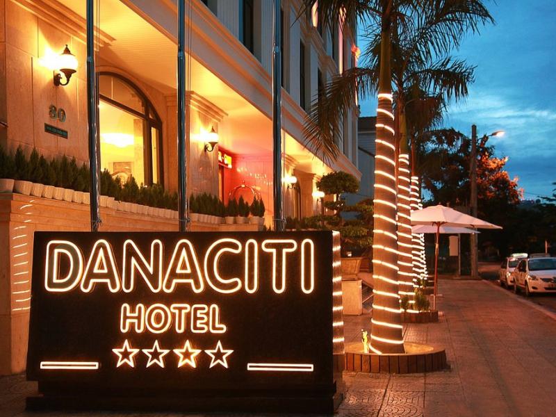 Danaciti Hotel