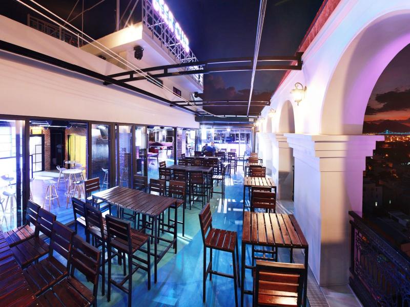 Danaciti Hotel