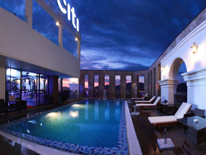 Danaciti Hotel