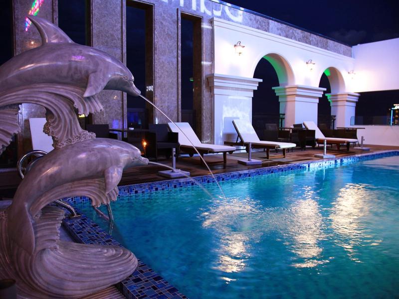 Danaciti Hotel