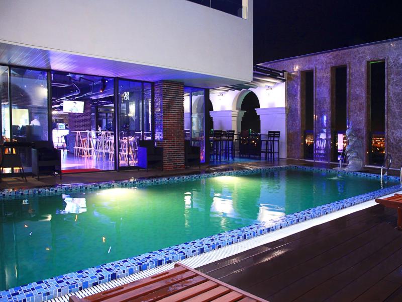 Danaciti Hotel