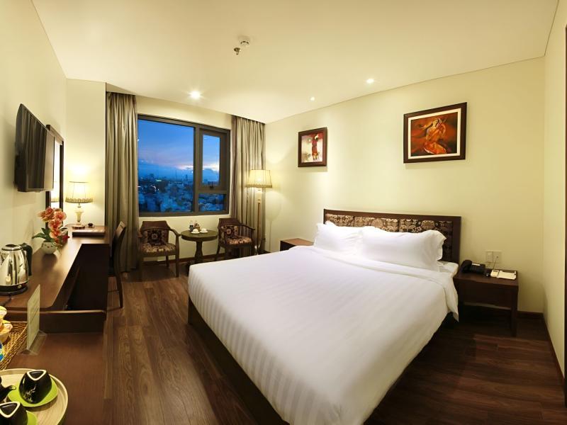 Danaciti Hotel