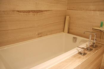 Отель Dalian Furama Китай, Далянь, фото 26