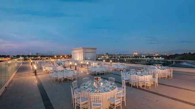 DoubleTree by Hilton Istanbul - Topkapi
