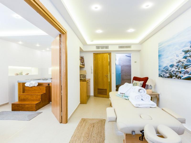 Menta City Boutique Hotel