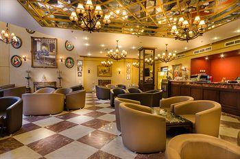 Hilton Alexandria Green Plaza