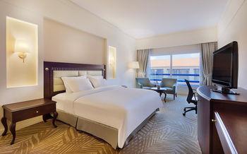 Hilton Alexandria Green Plaza