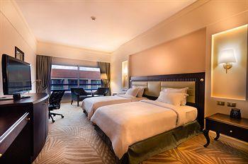 Hilton Alexandria Green Plaza