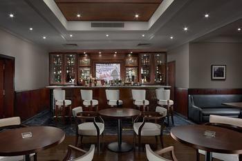 Hilton Alexandria Green Plaza