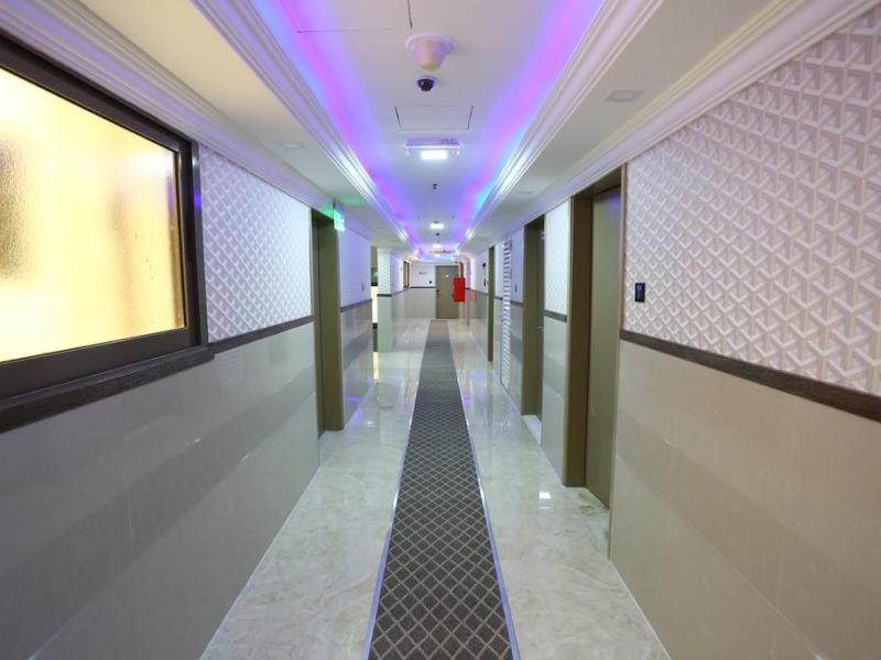 Sun and Sands Plaza Hotel