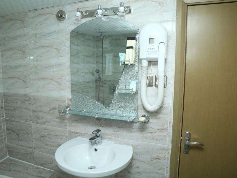 Sun and Sands Plaza Hotel