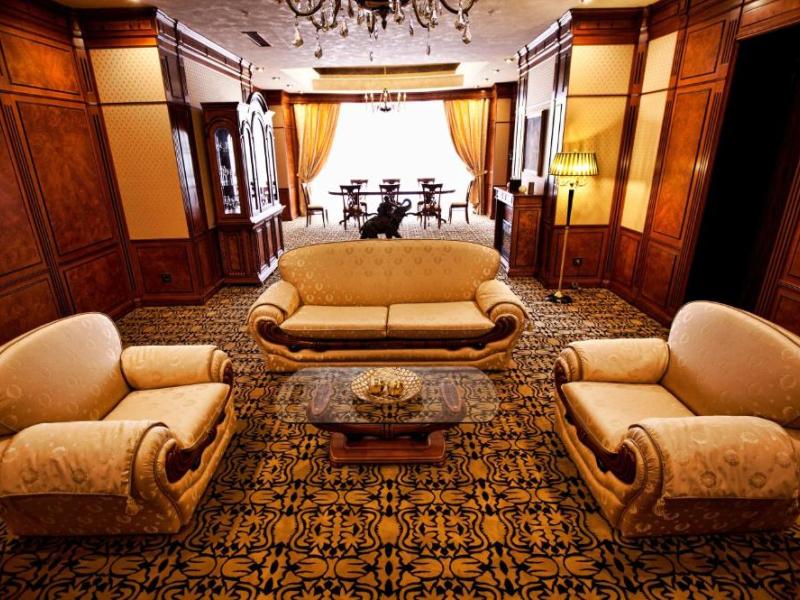 Multi Grand Pharaon Hotel