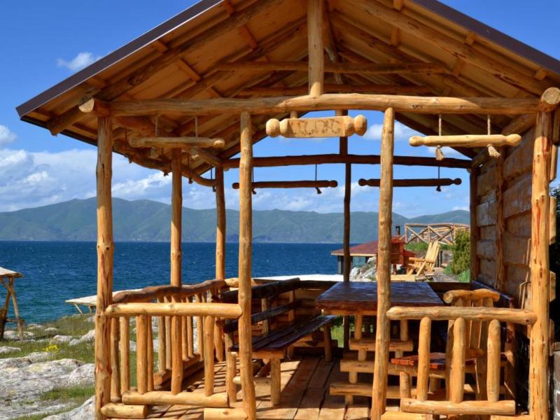 Tsovasar Family Rest Complex