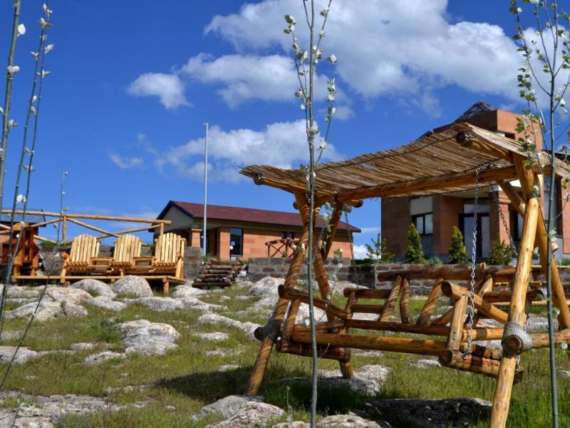 Tsovasar Family Rest Complex