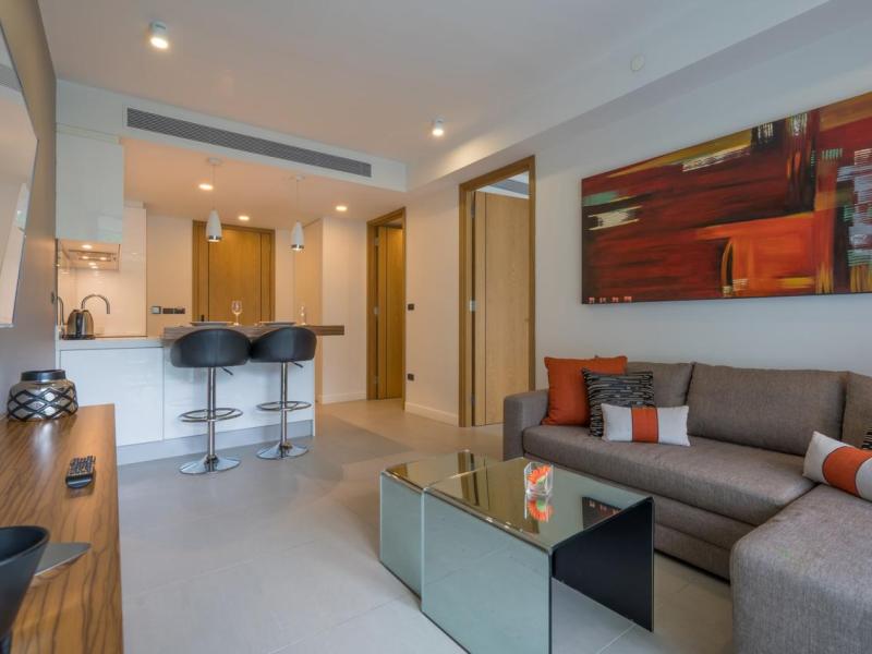 Oceanstone By Resava