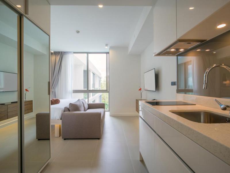 Oceanstone By Resava