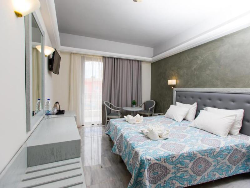 Anita Beach Hotel