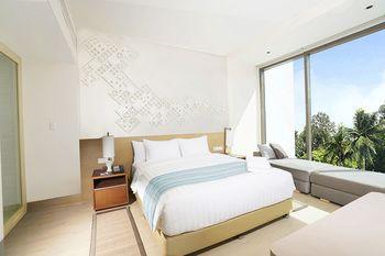 Crimson Resort and Spa Boracay