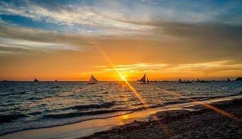 Crimson Resort and Spa Boracay