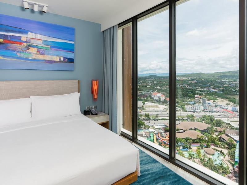 Holiday Inn Resort Vana Nava Hua Hin