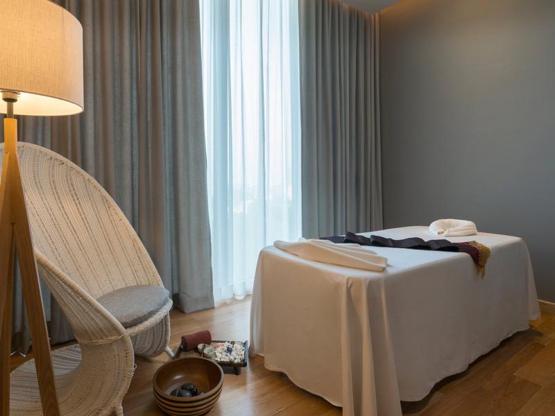 Holiday Inn Resort Vana Nava Hua Hin