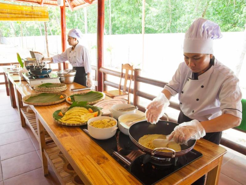 The Garden House Resort