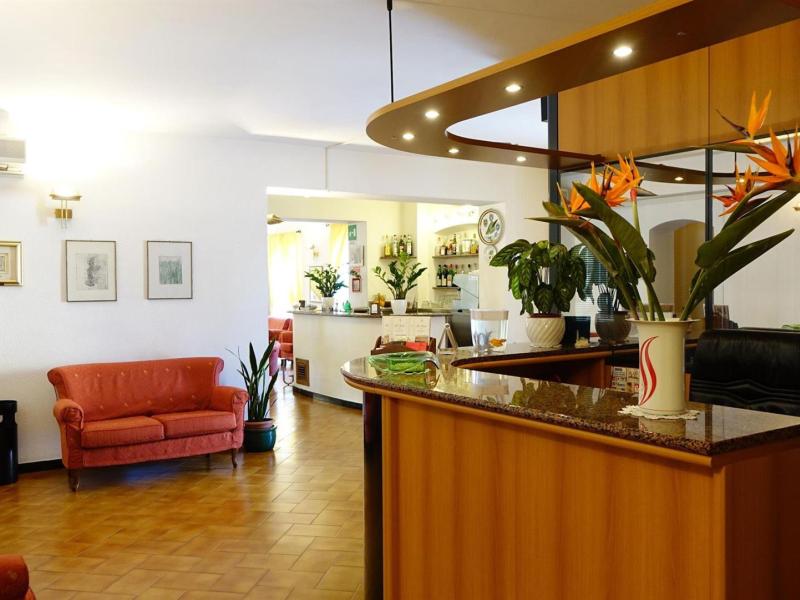 Careni Villa Italia