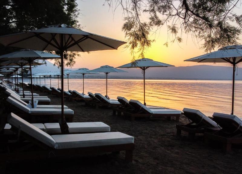 Eviana Beach